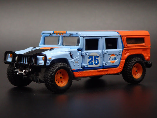 1992-2006 HUMMER H1 HUMVEE ALPHA GULF OIL 1:64 SCALE DIORAMA DIECAST MODEL CAR