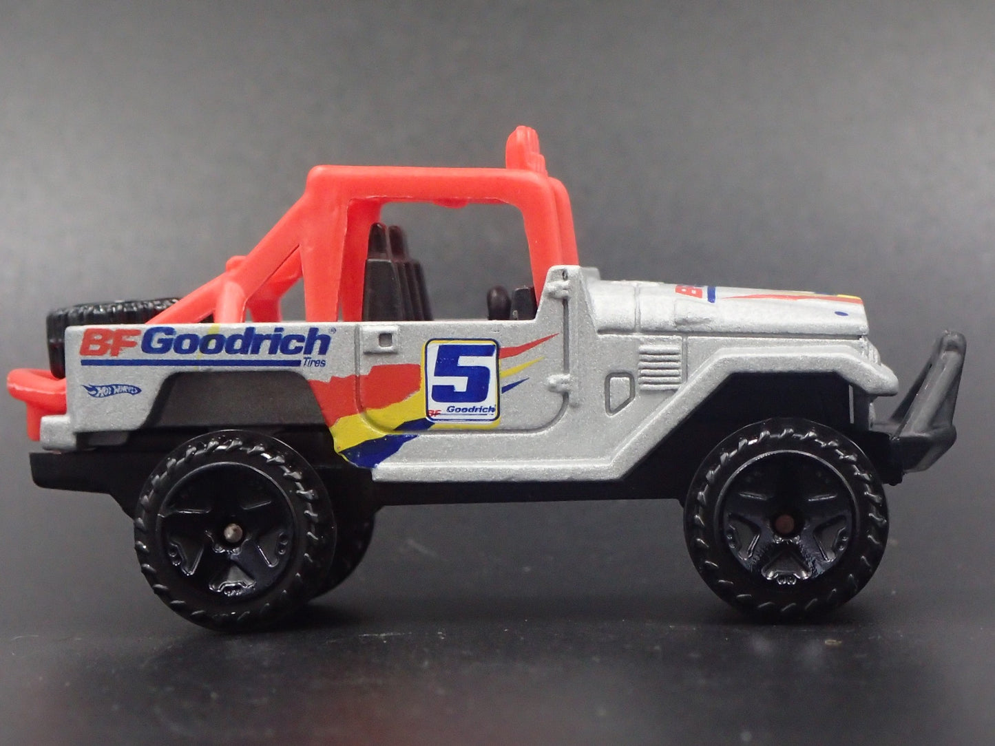 1960-1984 TOYOTA LAND CRUISER FJ40 BFGOODRICH GRAY 1/64 SCALE DIECAST MODEL CAR