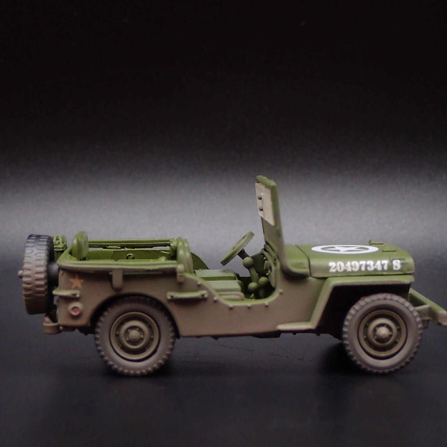 WWII WILLYS MB JEEP ARMY MILITARY PATTON 1:64 SCALE DIORAMA DIECAST MODEL CAR