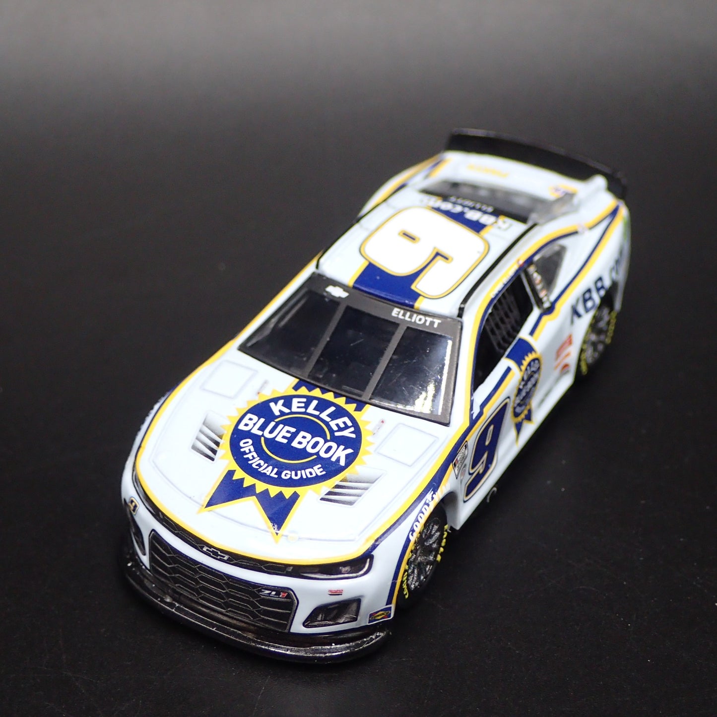 2023 CHEVY CAMARO ZL1 #9 CHASE ELLIOTT KELLEY BLUE NASCAR 1:64 SCALE DIECAST CAR