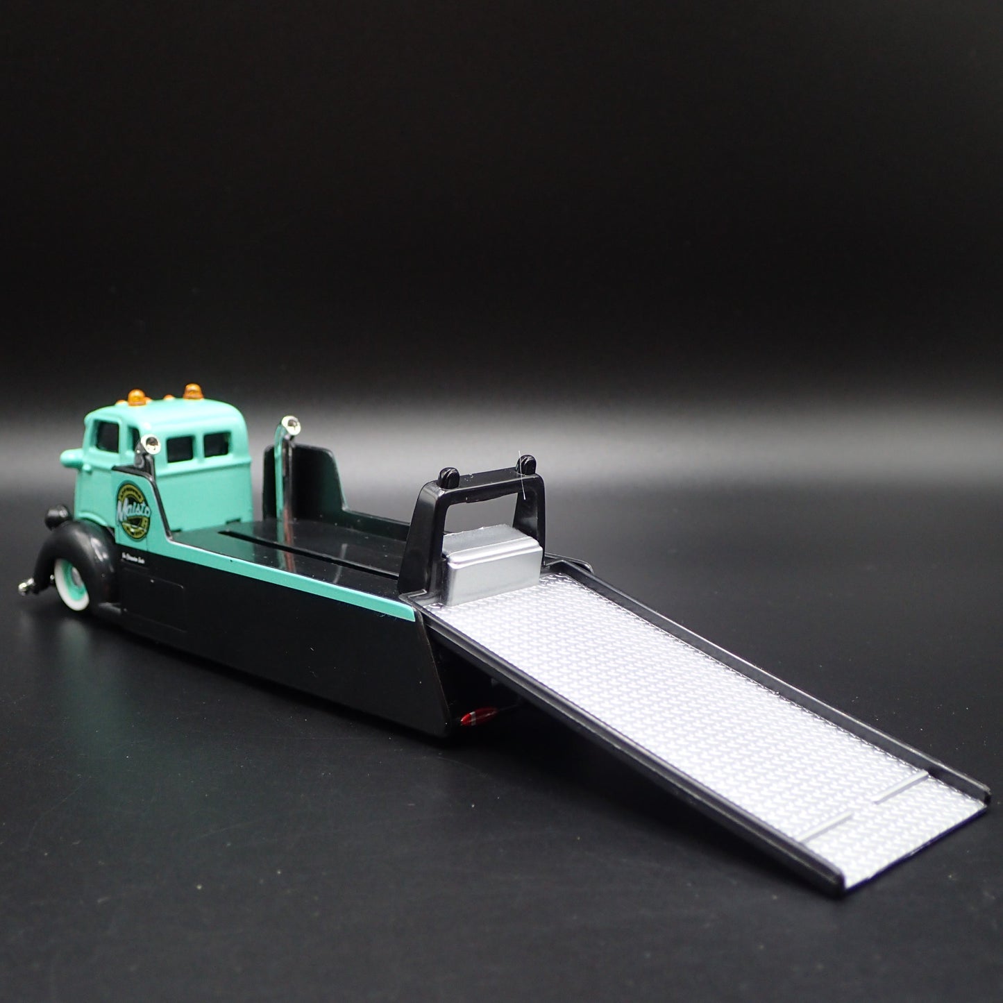 COE FLATBED CAR HAULER RARE 1:64 SCALE COLLECTIBLE DIORAMA DIECAST MODEL CAR
