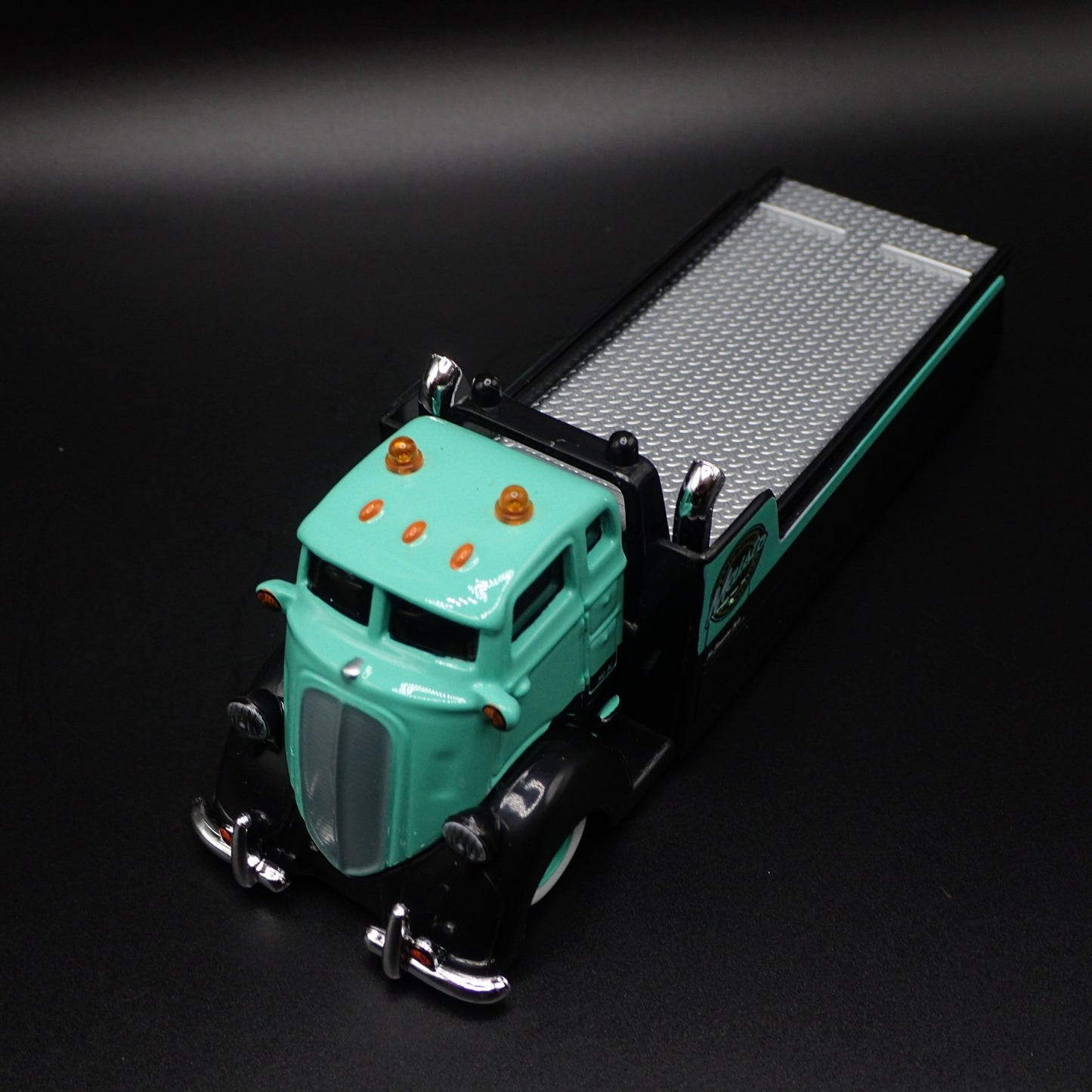 COE FLATBED CAR HAULER RARE 1:64 SCALE COLLECTIBLE DIORAMA DIECAST MODEL CAR