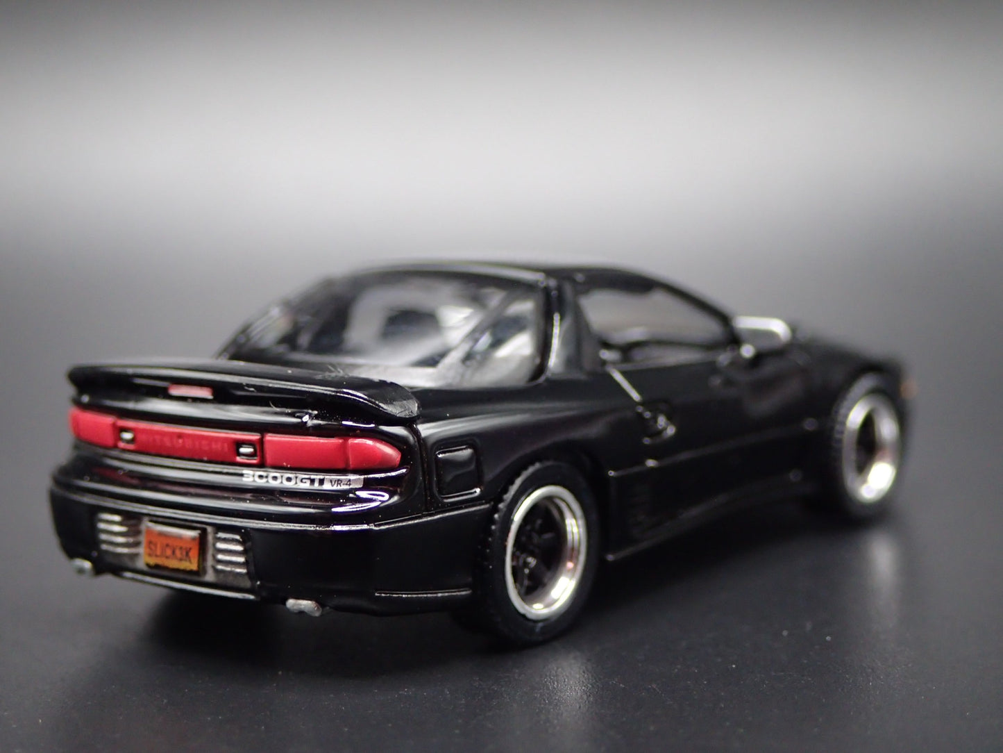 1990-2000 MITSUBISHI 3000GT VR4 1:64 SCALE COLLECTIBLE DIORAMA DIECAST MODEL CAR