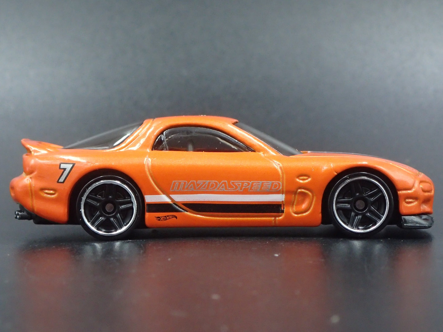 1992-2002 MAZDA RX7 JDM ORANGE 1:64 SCALE COLLECTIBLE DIORAMA DIECAST MODEL CAR