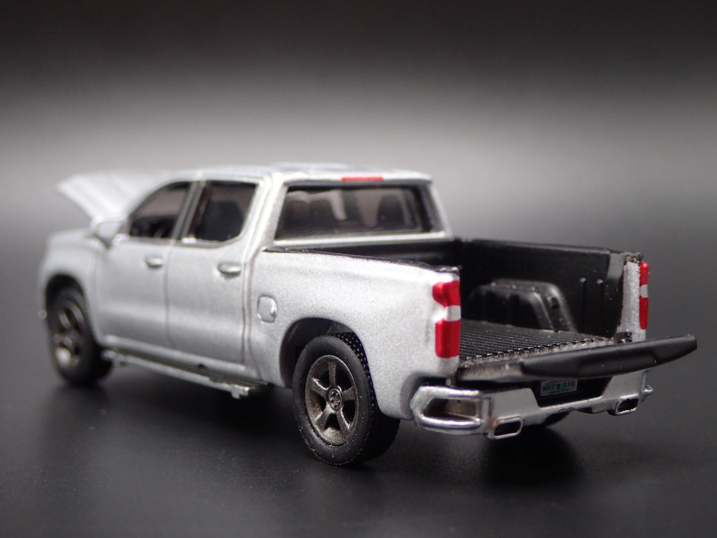 2019-2025 CHEVY SILVERADO PICKUP TRUCK HIGH COUNTRY 1:64 SCALE DIECAST MODEL CAR