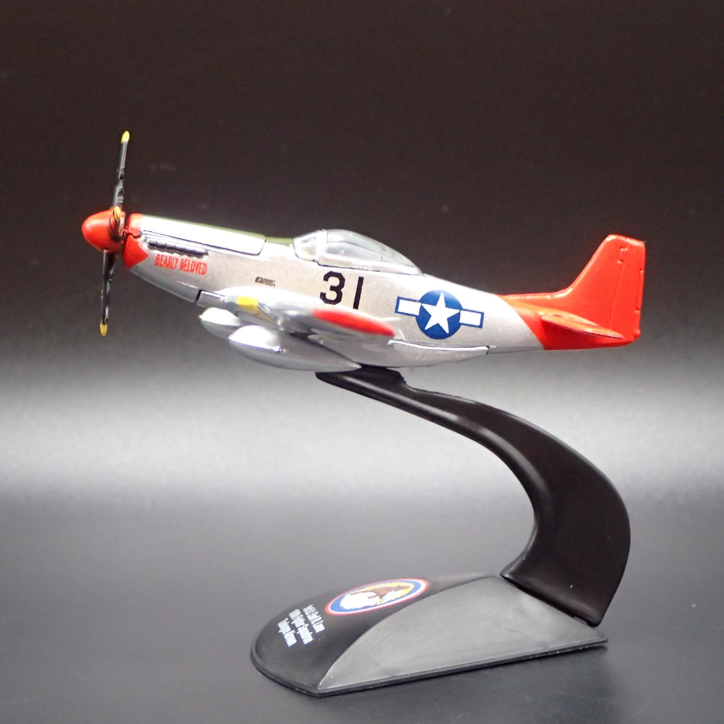 WWII NORTH AMERICAN P-51 MUSTANG PLANE ARMY MILITARY 1:144 SCALE DIECAST MODEL