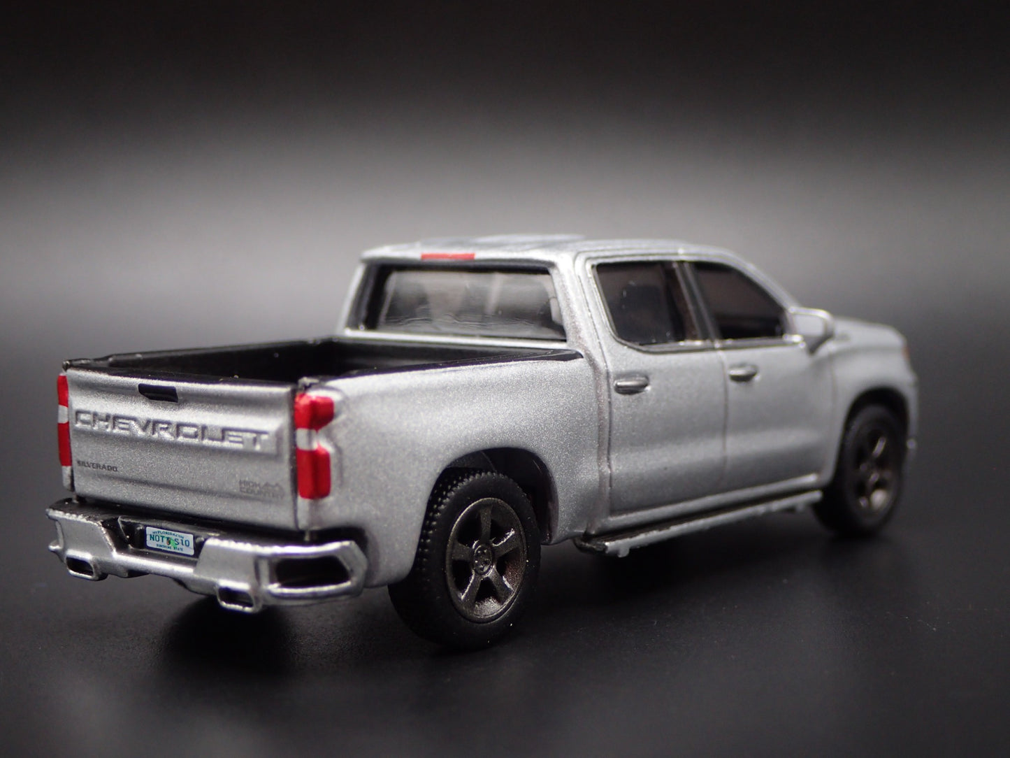 2019-2025 CHEVY SILVERADO PICKUP TRUCK HIGH COUNTRY 1:64 SCALE DIECAST MODEL CAR