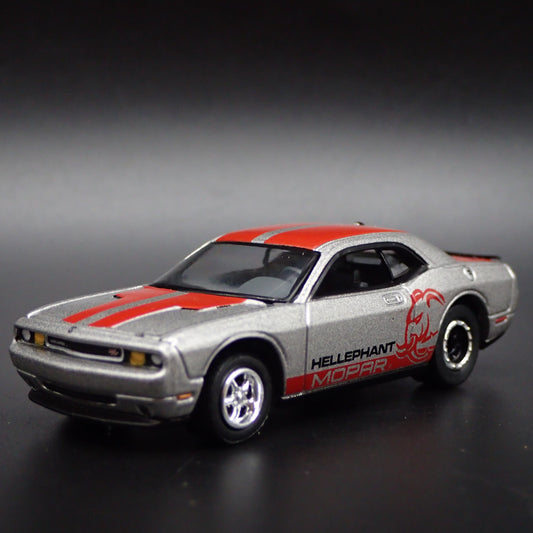 2011-2023 DODGE CHALLENGER RT HELLEPHANT 1/64 SCALE DIORAMA DIECAST MODEL CAR