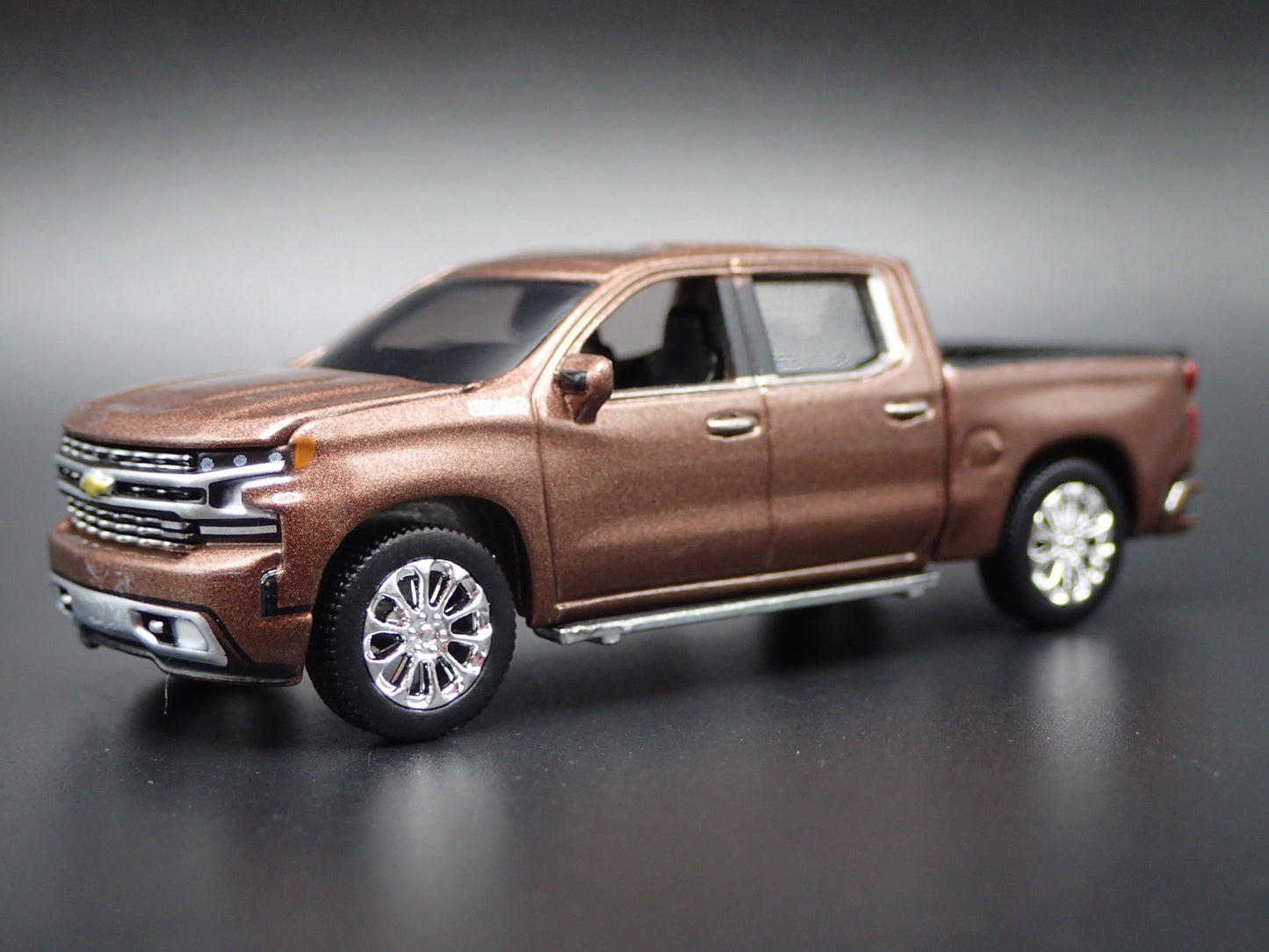 2019-2025 CHEVY SILVERADO PICKUP TRUCK HIGH COUNTRY 1:64 SCALE DIECAST MODEL CAR