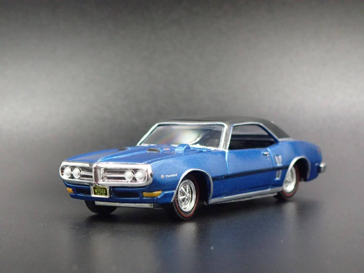 1968 68 PONTIAC FIREBIRD BLUE 1:64 SCALE COLLECTIBLE DIORAMA DIECAST MODEL CAR