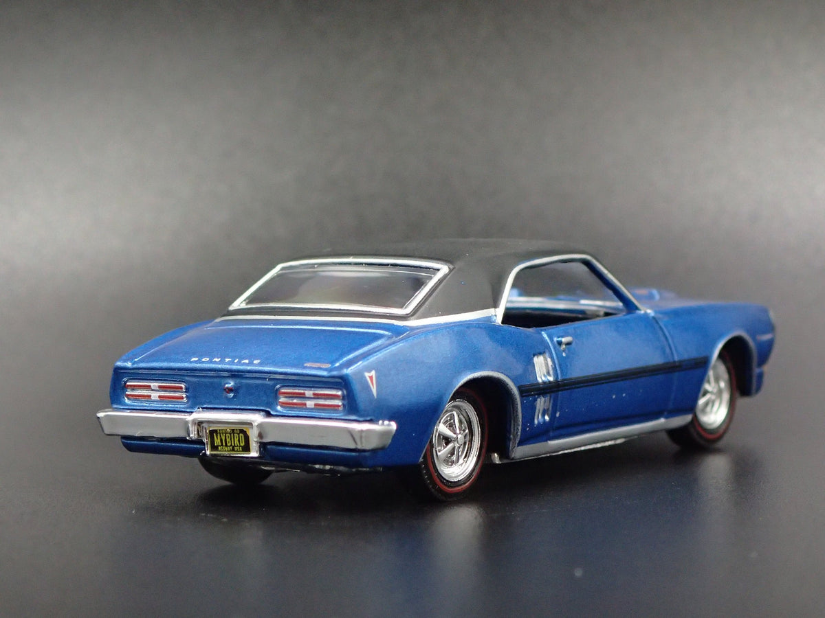 1968 68 PONTIAC FIREBIRD BLUE 1:64 SCALE COLLECTIBLE DIORAMA DIECAST MODEL CAR