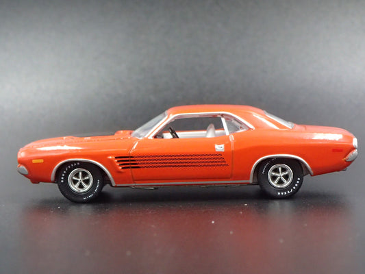 1972 72 DODGE CHALLENGER RARE 1:64 SCALE COLLECTIBLE DIORAMA DIECAST MODEL CAR-Burning Rubber Toy Company