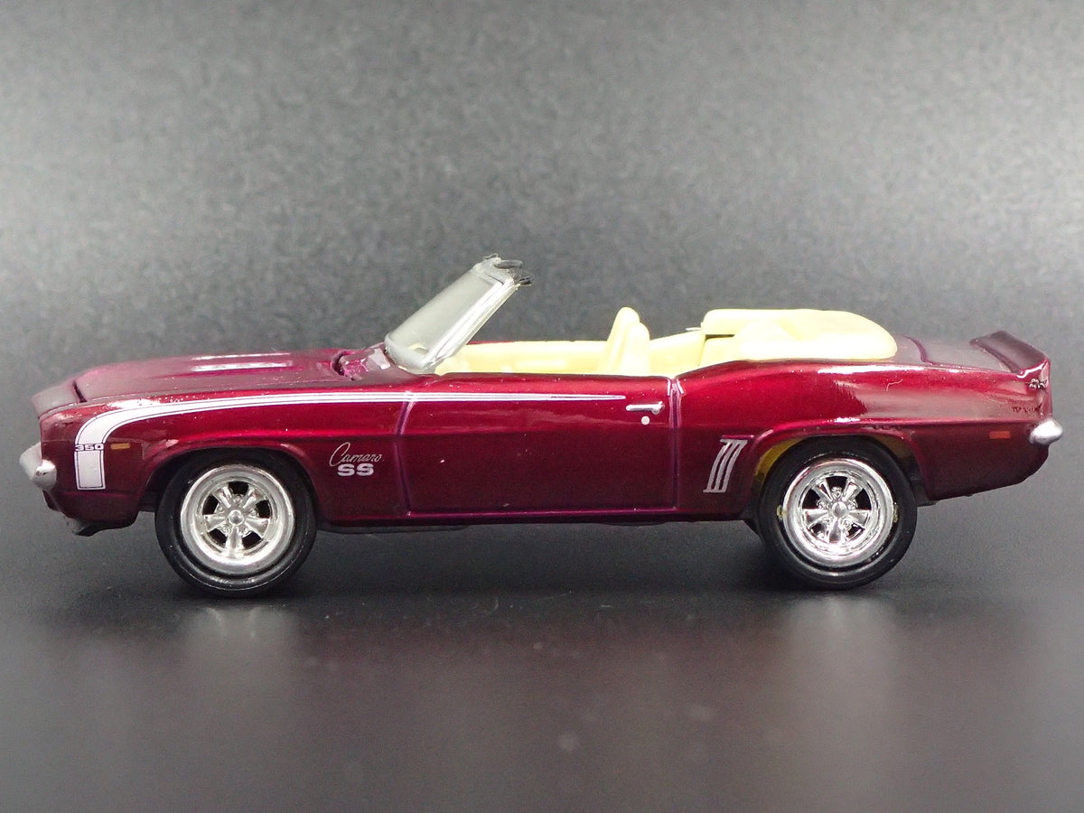 1969 69 CHEVROLET CHEVY CAMARO RS/SS CONVERTIBLE 1:64 SCALE DIECAST MODEL CAR