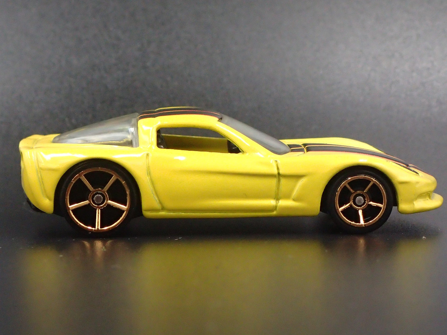 2005-2013 CHEVY CHEVROLET CORVETTE C6 RARE 1:64 SCALE DIORAMA DIECAST MODEL CAR