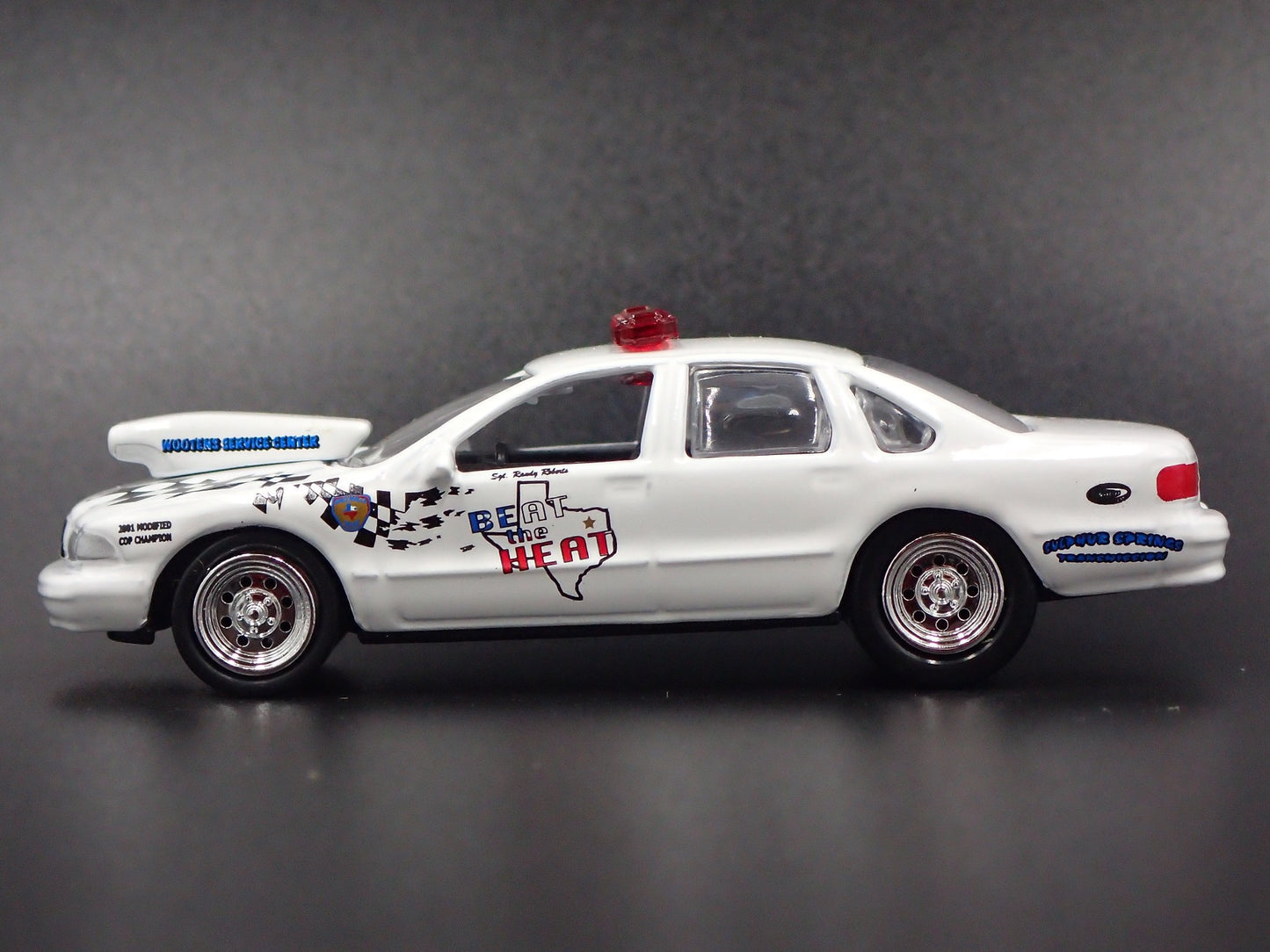 1991-1996 CHEVY CHEVROLET CAPRICE BEAT THE HEAT POLICE 1/64 DIECAST MODEL CAR