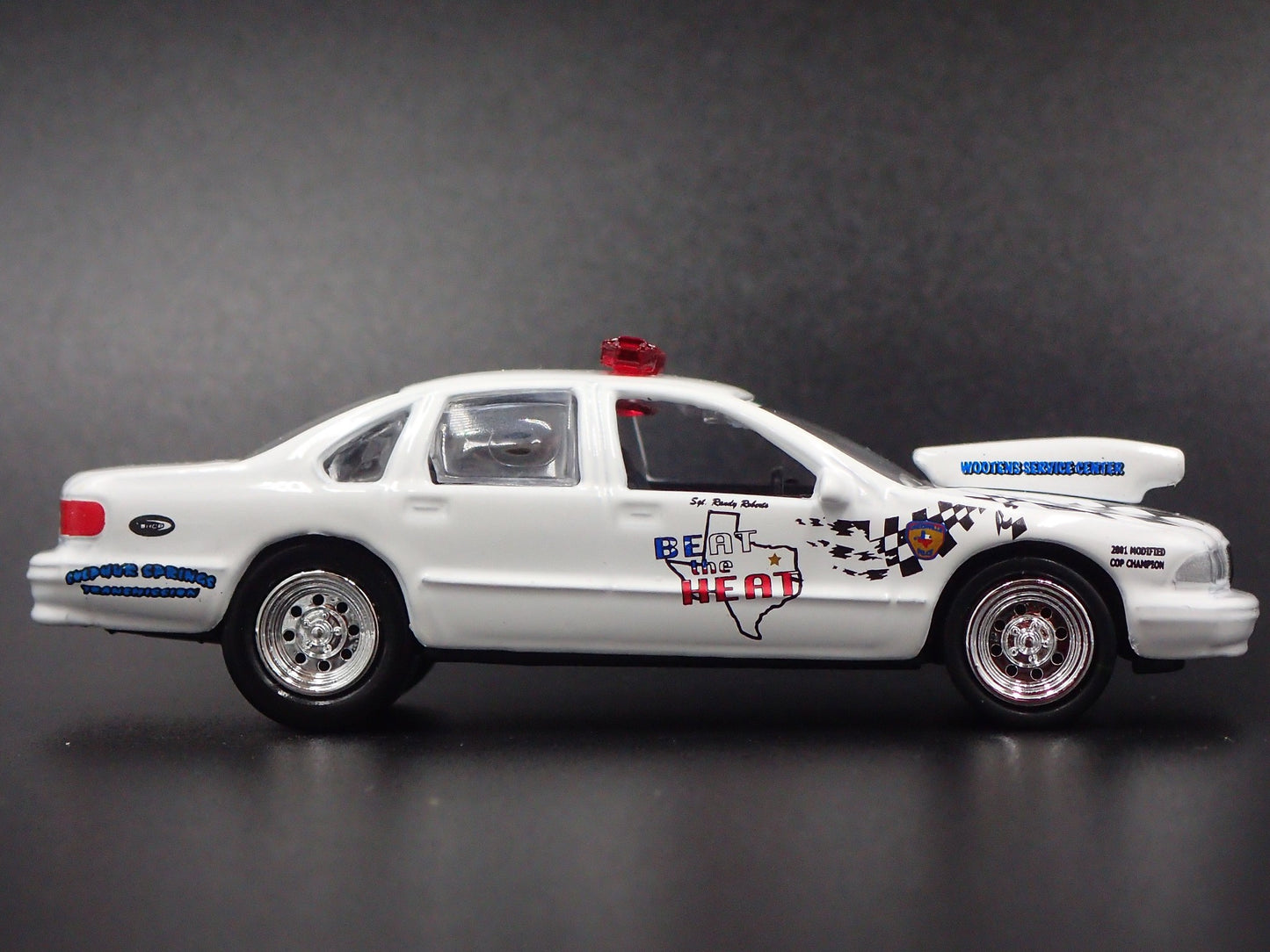 1991-1996 CHEVY CHEVROLET CAPRICE BEAT THE HEAT POLICE 1/64 DIECAST MODEL CAR