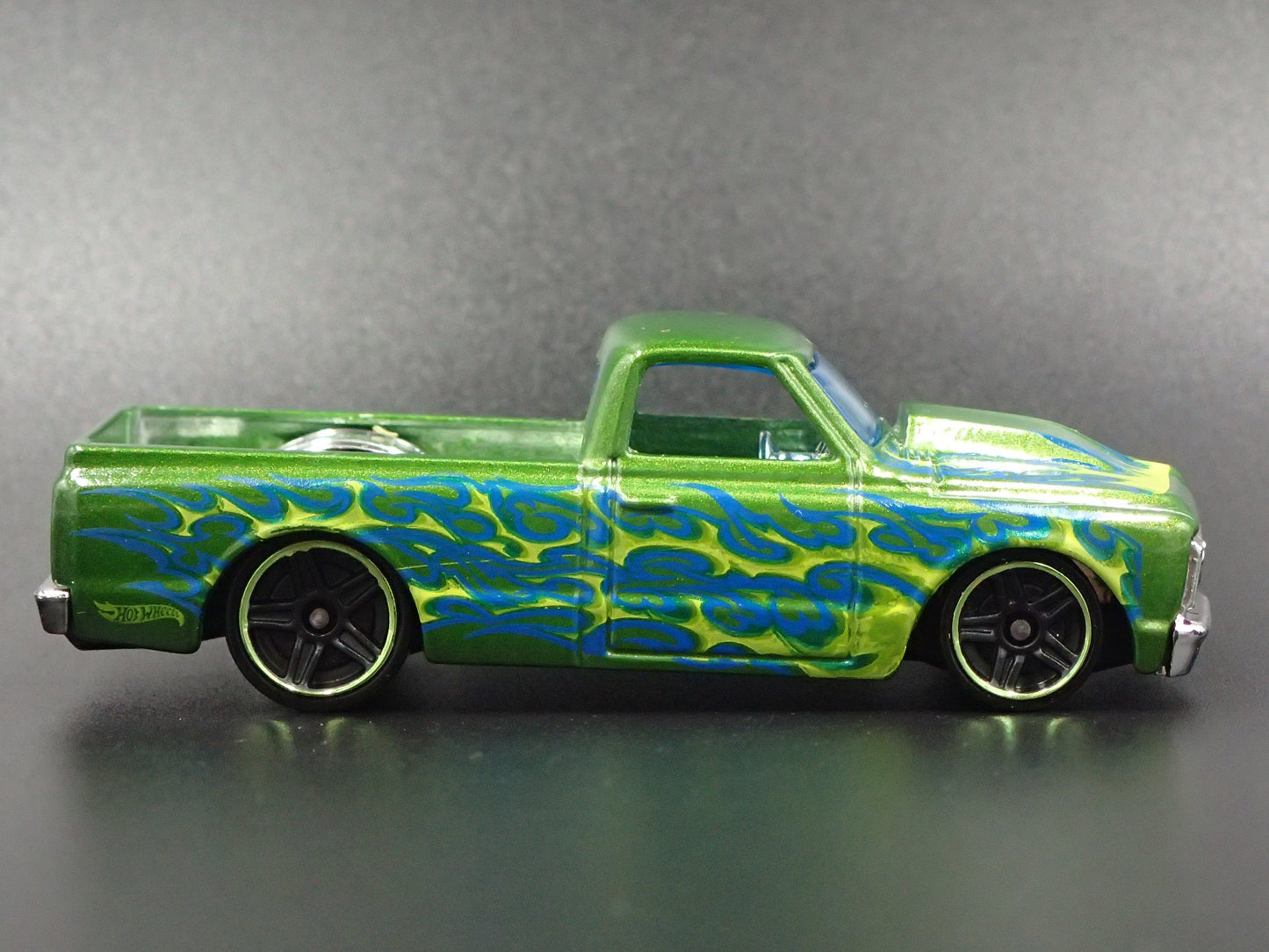 1967 67 CHEVY CHEVROLET C10 SHORT BED PICKUP TRUCK 1:64 SCALE DIECAST MODEL CAR