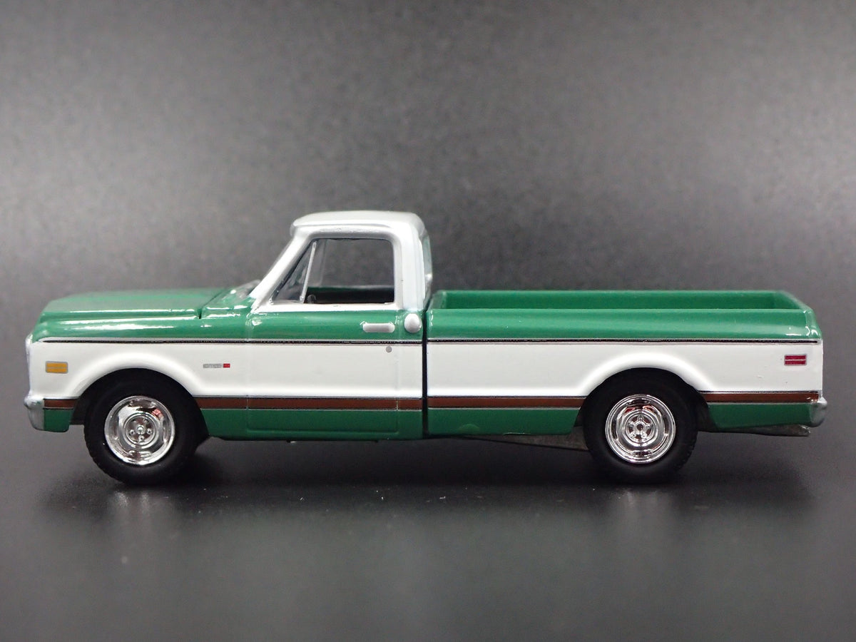 1972 72 CHEVY CHEVROLET C-10 PICKUP TRUCK GREEN 1/64 SCALE DIECAST MODEL CAR