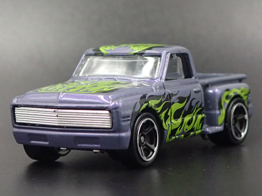 1969 69 CHEVY CHEVROLET STEP SIDE PICKUP TRUCK RARE 1:64 SCALE DIECAST MODEL CAR