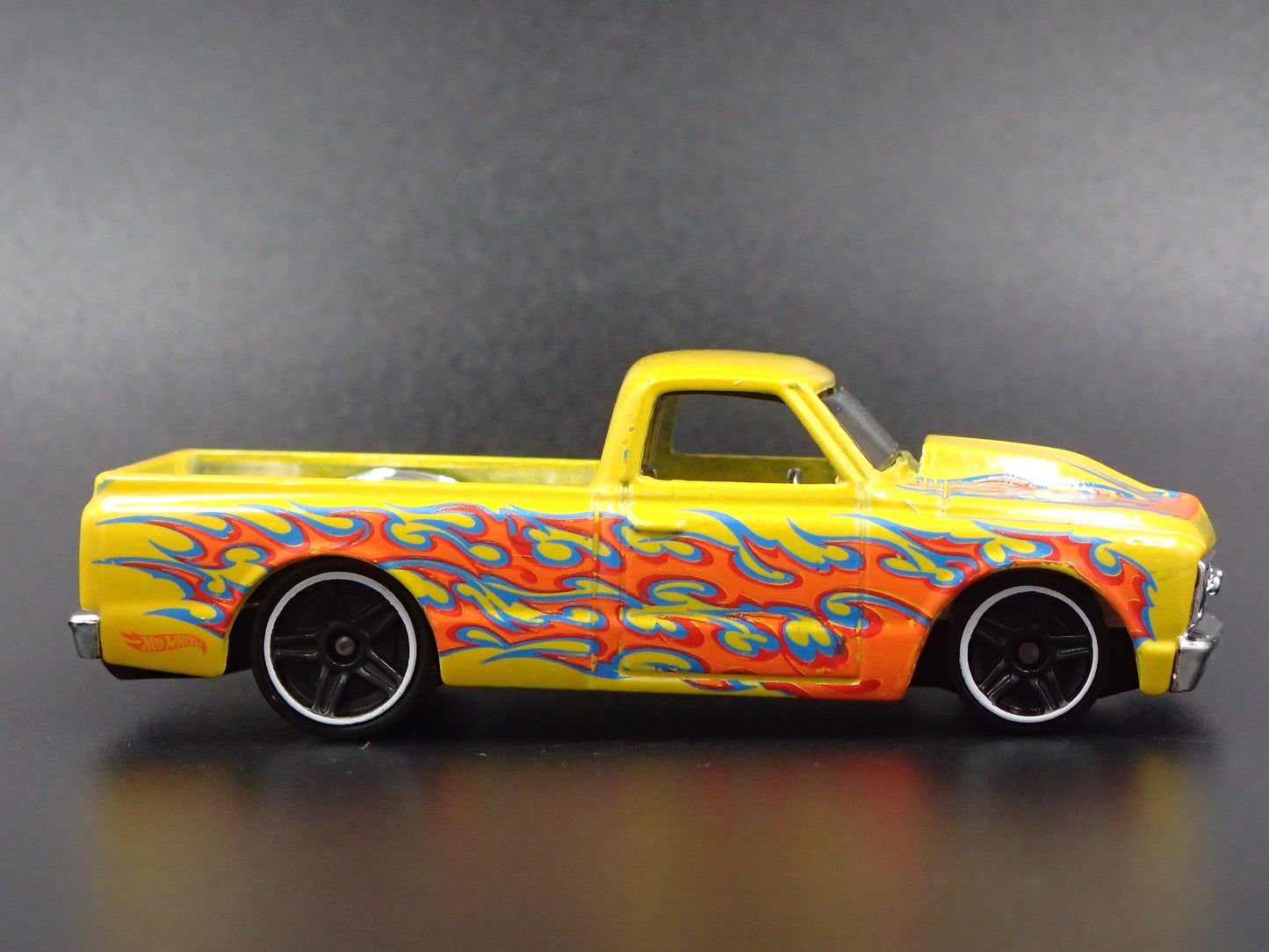 1967 67 CHEVY CHEVROLET C10 SHORT BED PICKUP TRUCK 1:64 SCALE DIECAST MODEL CAR