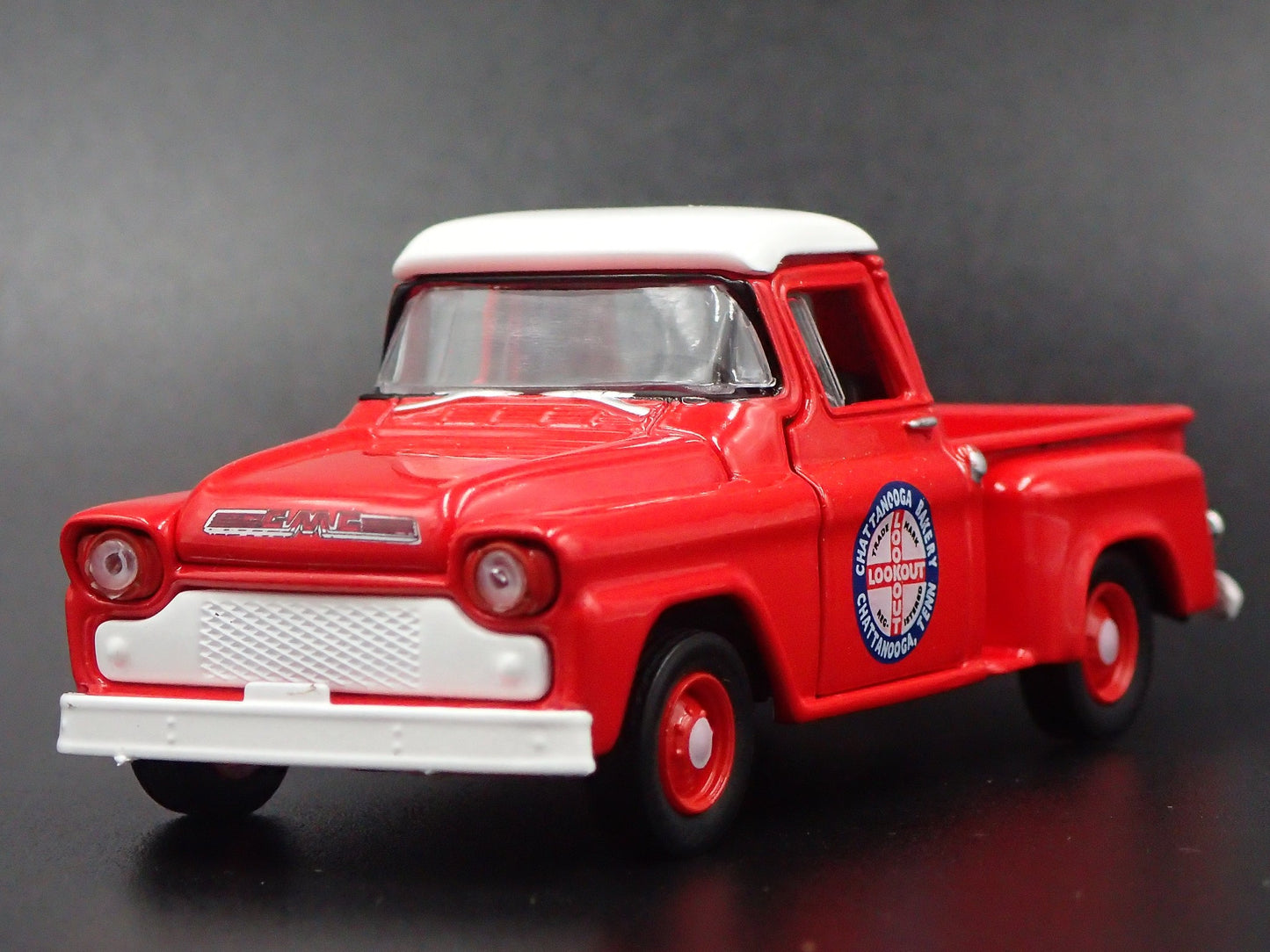 1958 58 GMC FLEET OPTION PICKUP TRUCK MOONPIE BAKERY RED 1:64 DIECAST MODEL CAR