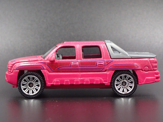 2001-2006 CHEVY CHEVROLET AVALANCHE PICKUP TRUCK 1:64 SCALE DIECAST MODEL CAR