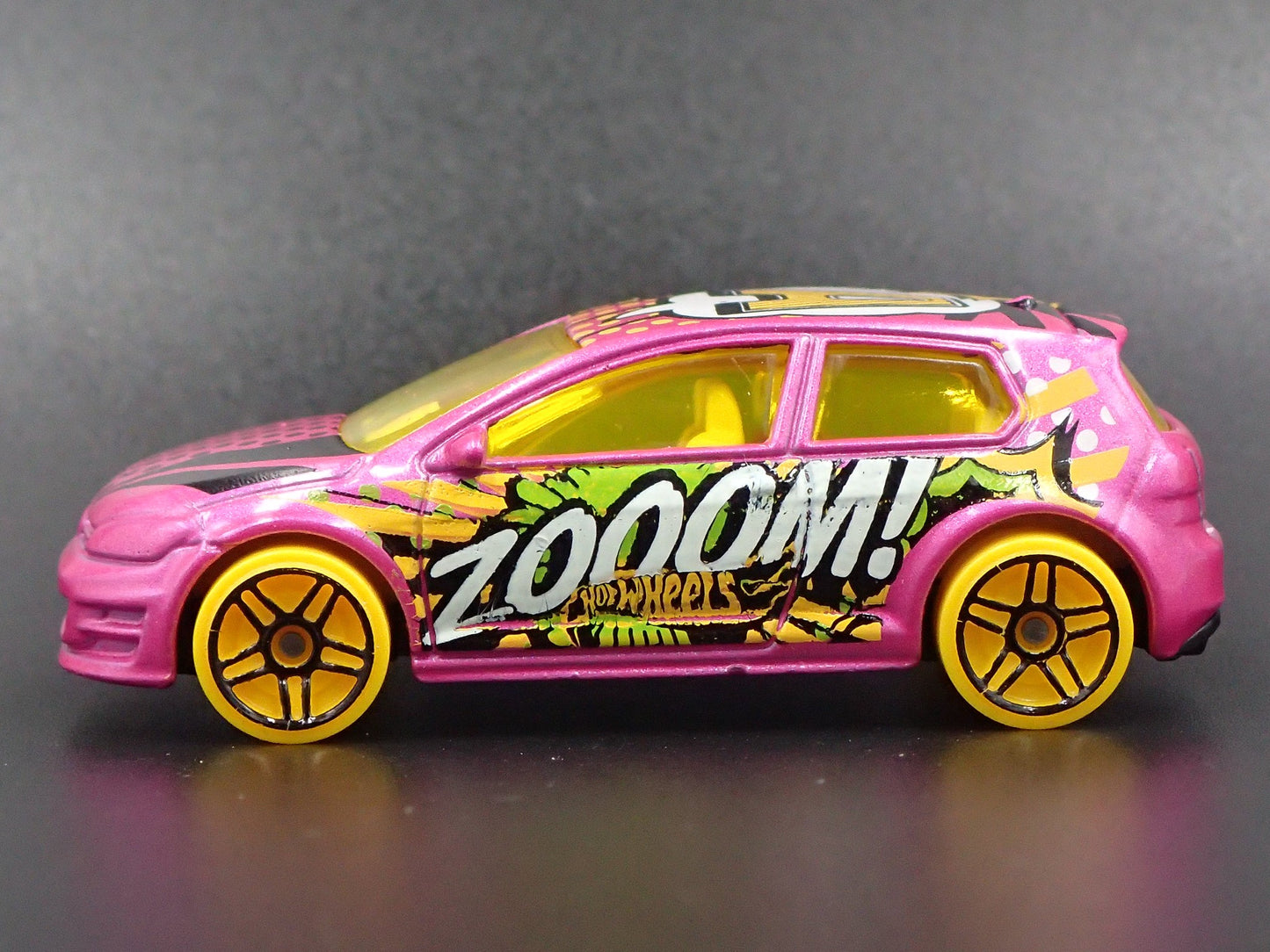 2012-2019 VW VOLKSWAGEN GOLF GTI MK7 1:64 SCALE COLLECTIBLE DIECAST MODEL CAR