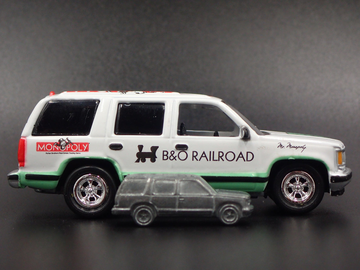 1997 97 CHEVY CHEVROLET TAHOE MONOPOLY RARE 1:64 SCALE LIMITED DIECAST MODEL CAR