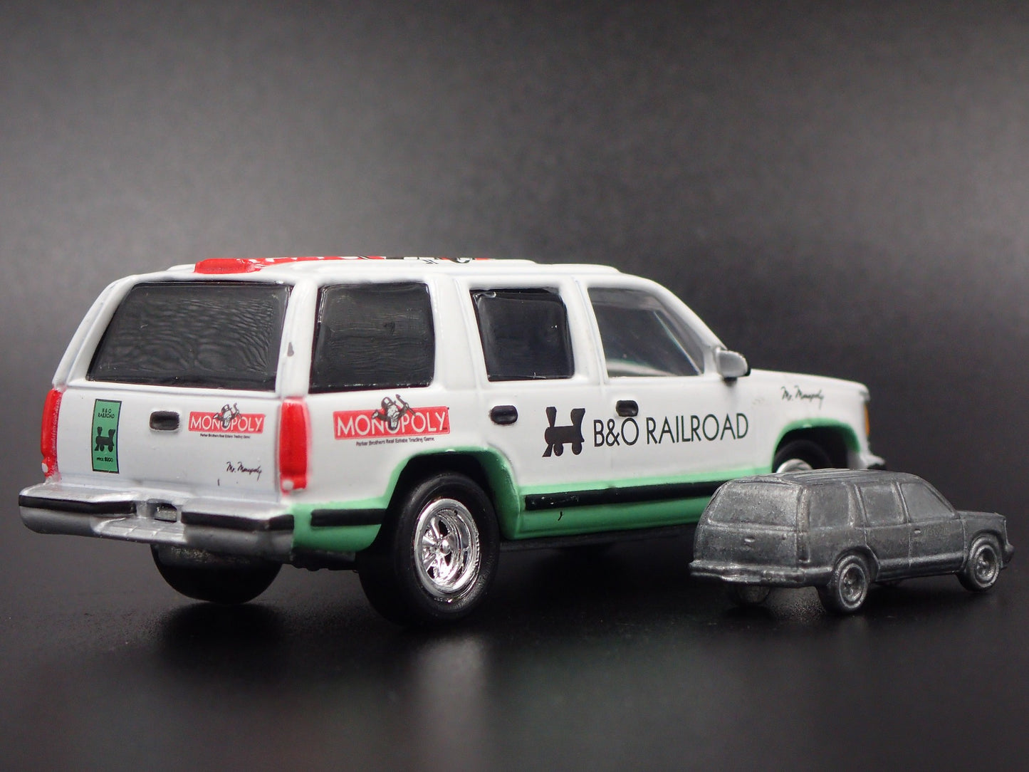 1997 97 CHEVY CHEVROLET TAHOE MONOPOLY RARE 1:64 SCALE LIMITED DIECAST MODEL CAR