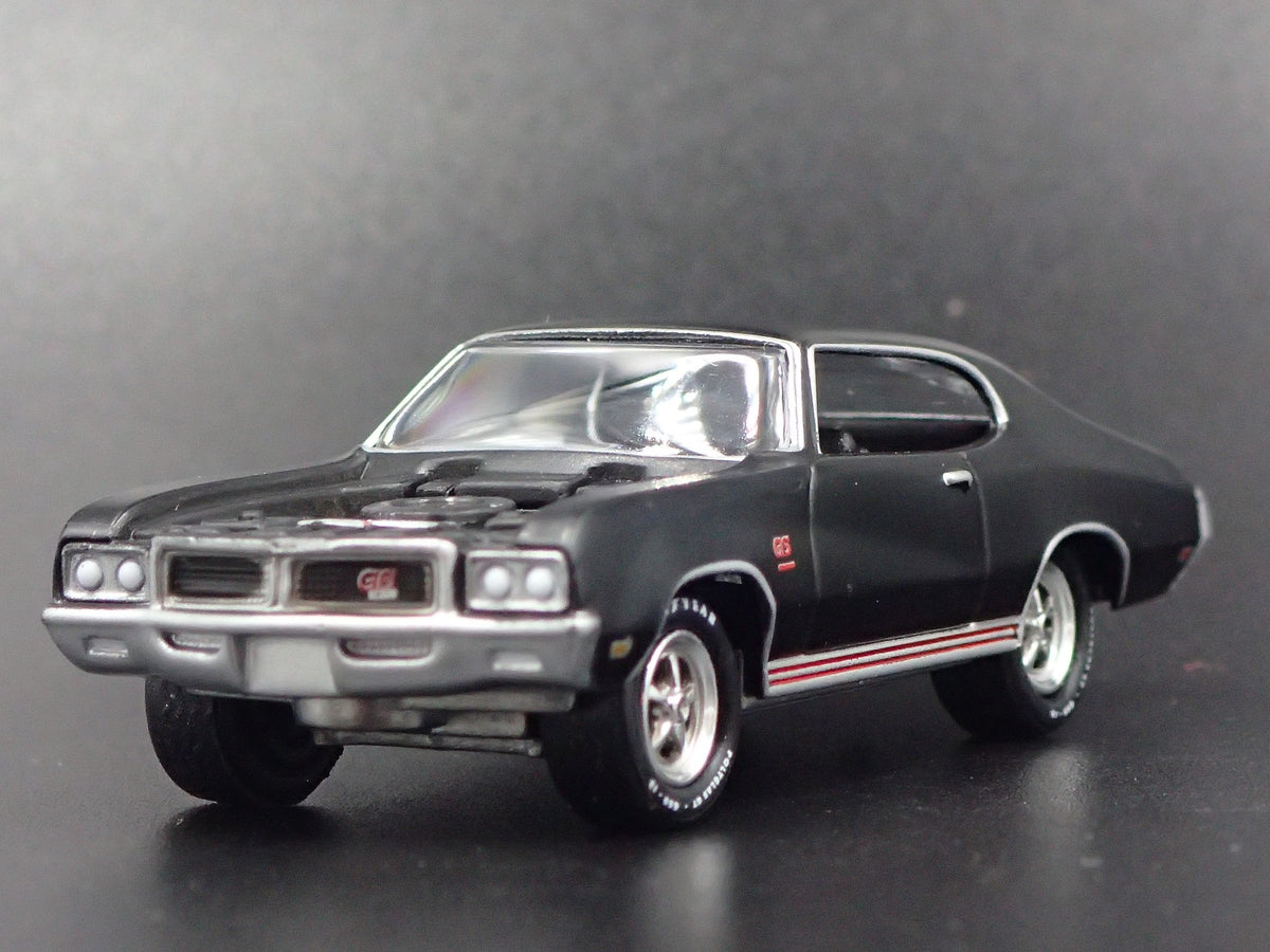 1970 70 BUICK GS 455 BARN FIND 1:64 SCALE COLLECTIBLE DIORAMA DIECAST MODEL CAR-Burning Rubber Toy Company