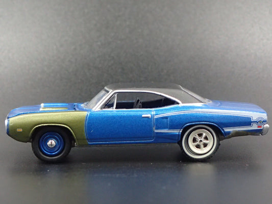 1970 70 DODGE CORONET SUPER BEE BARN FIND 1:64 SCALE DIORAMA DIECAST MODEL CAR