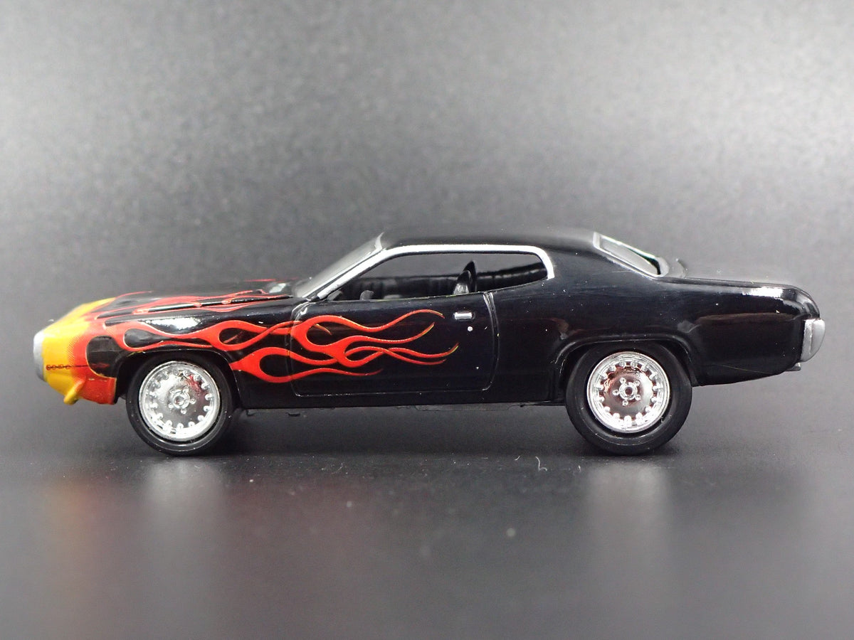 1971 PLYMOUTH ROAD RUNNER RARE 1/64 SCALE LIMITED COLLECTIBLE DIECAST MODEL CAR-Burning Rubber Toy Company