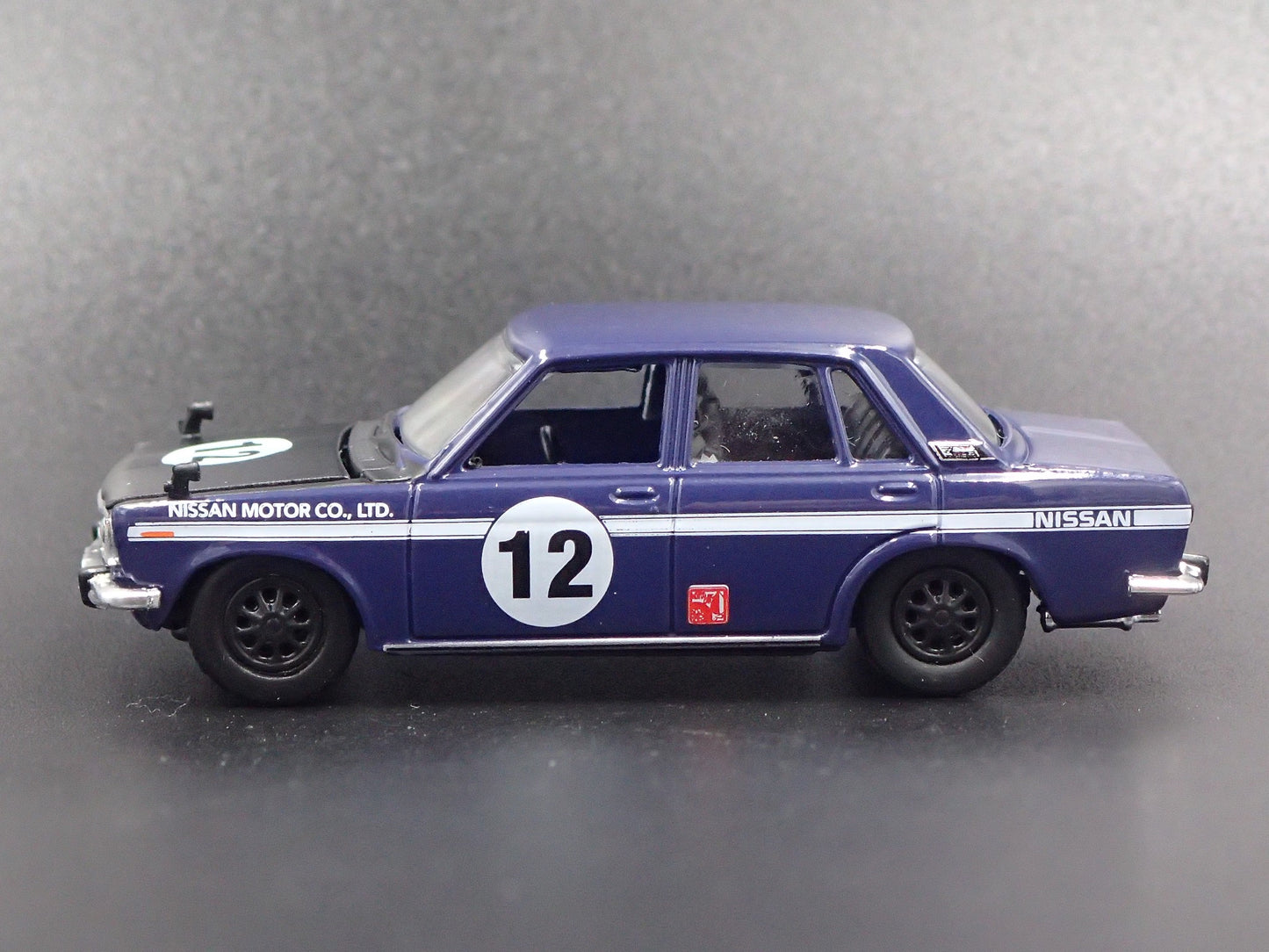 1967-1973 DATSUN BLUEBIRD 1600SSS 4 FOUR DOOR 1:64 SCALE DIECAST MODEL CAR