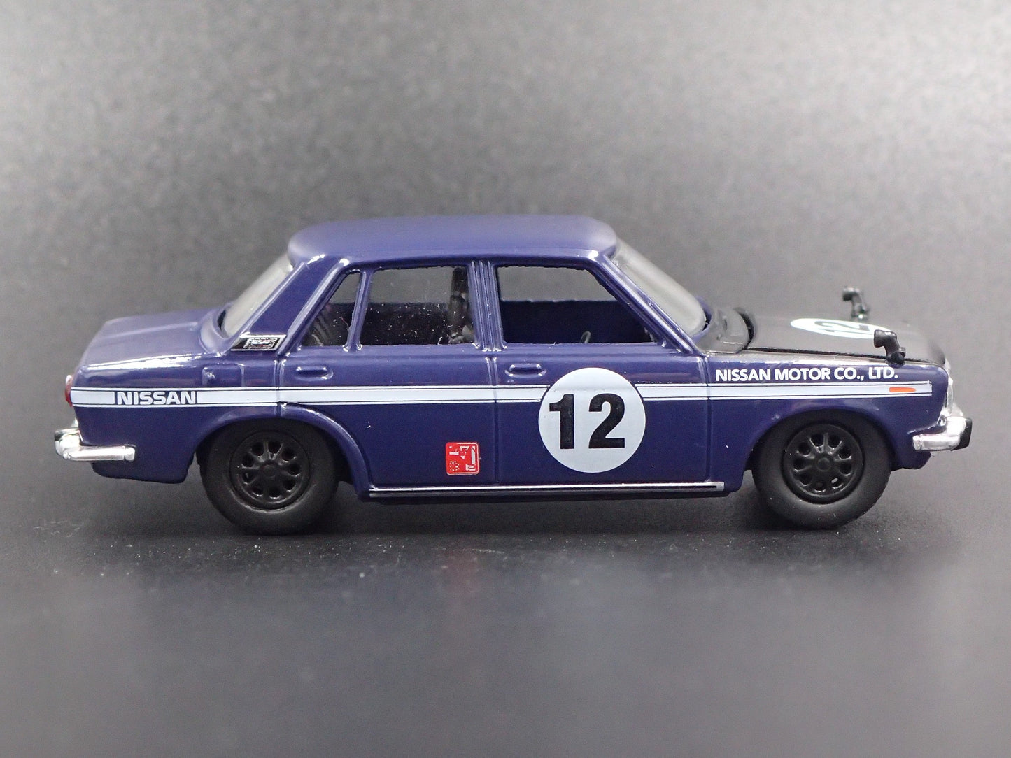 1967-1973 DATSUN BLUEBIRD 1600SSS 4 FOUR DOOR 1:64 SCALE DIECAST MODEL CAR