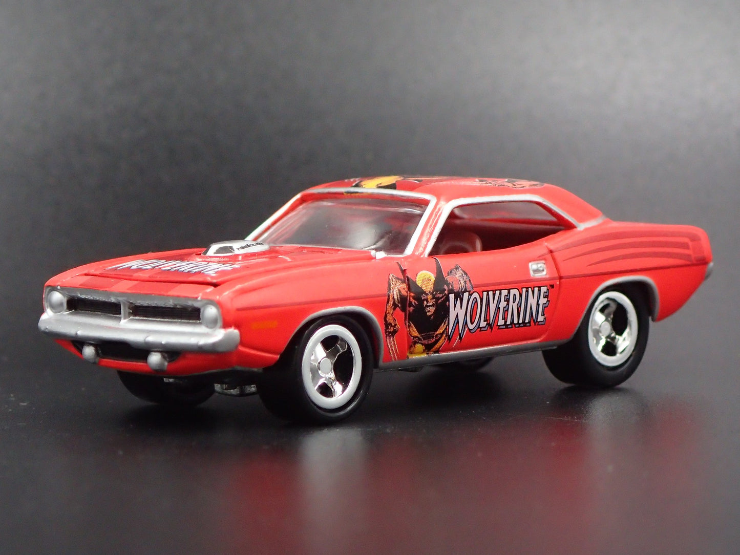 1970 70 PLYMOUTH HEMI CUDA WOLVERINE RARE 1:64 SCALE DIORAMA DIECAST MODEL CAR