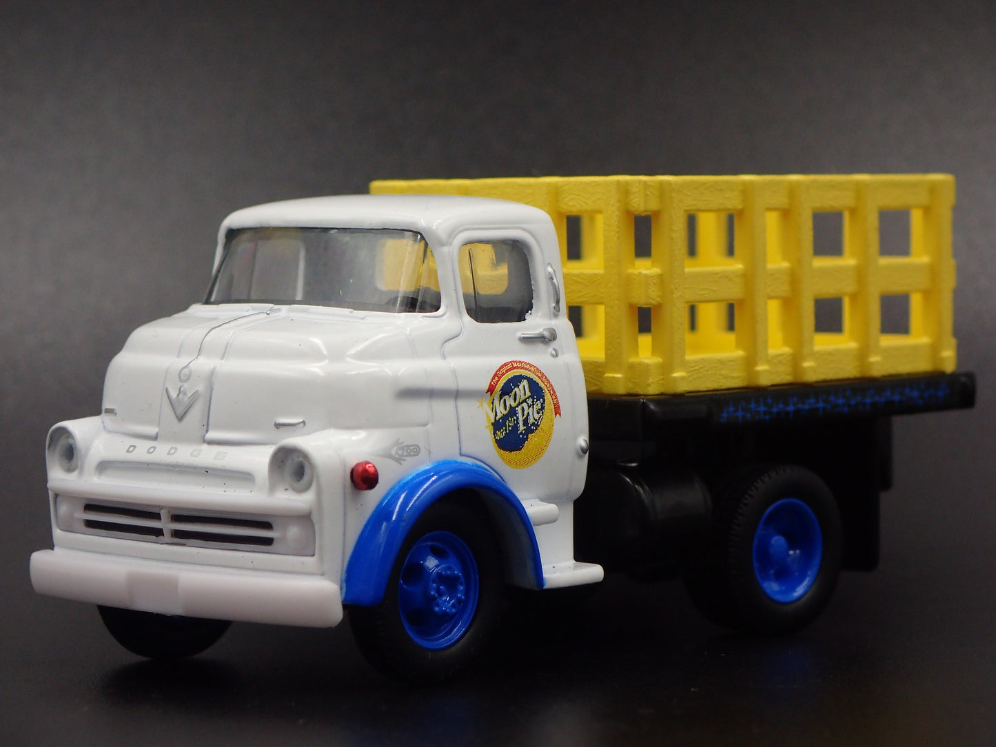 1957 57 DODGE 700 COE STAKE BED TRUCK MOON PIE RARE 1/64 SCALE DIECAST MODEL CAR