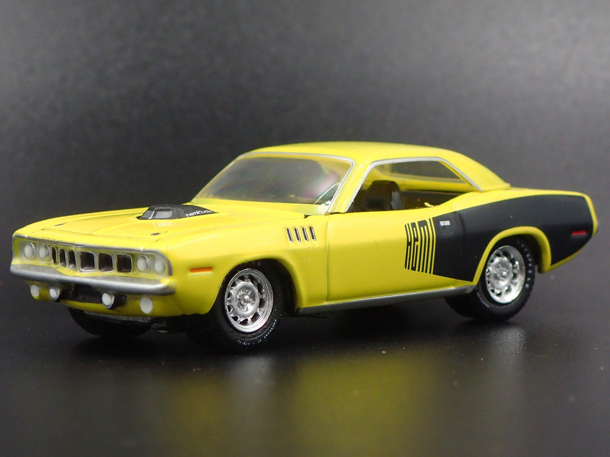 1971 71 PLYMOUTH HEMI CUDA RARE 1:64 SCALE LIMITED DIORAMA DIECAST MODEL CAR