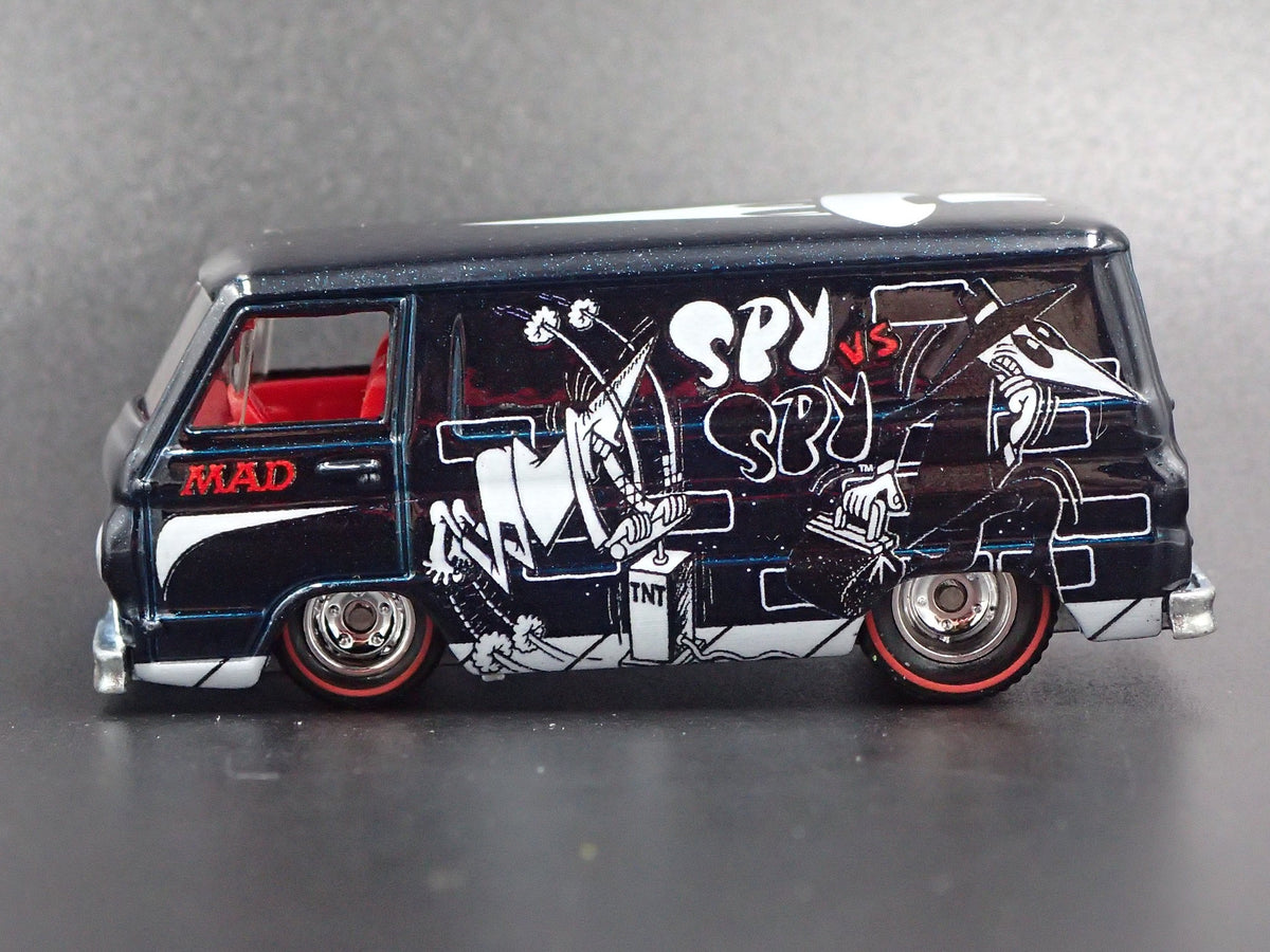 1966 66 DODGE A100 VAN SPY VS SPY BLACK 1/64 SCALE DIORAMA DIECAST MODEL CAR