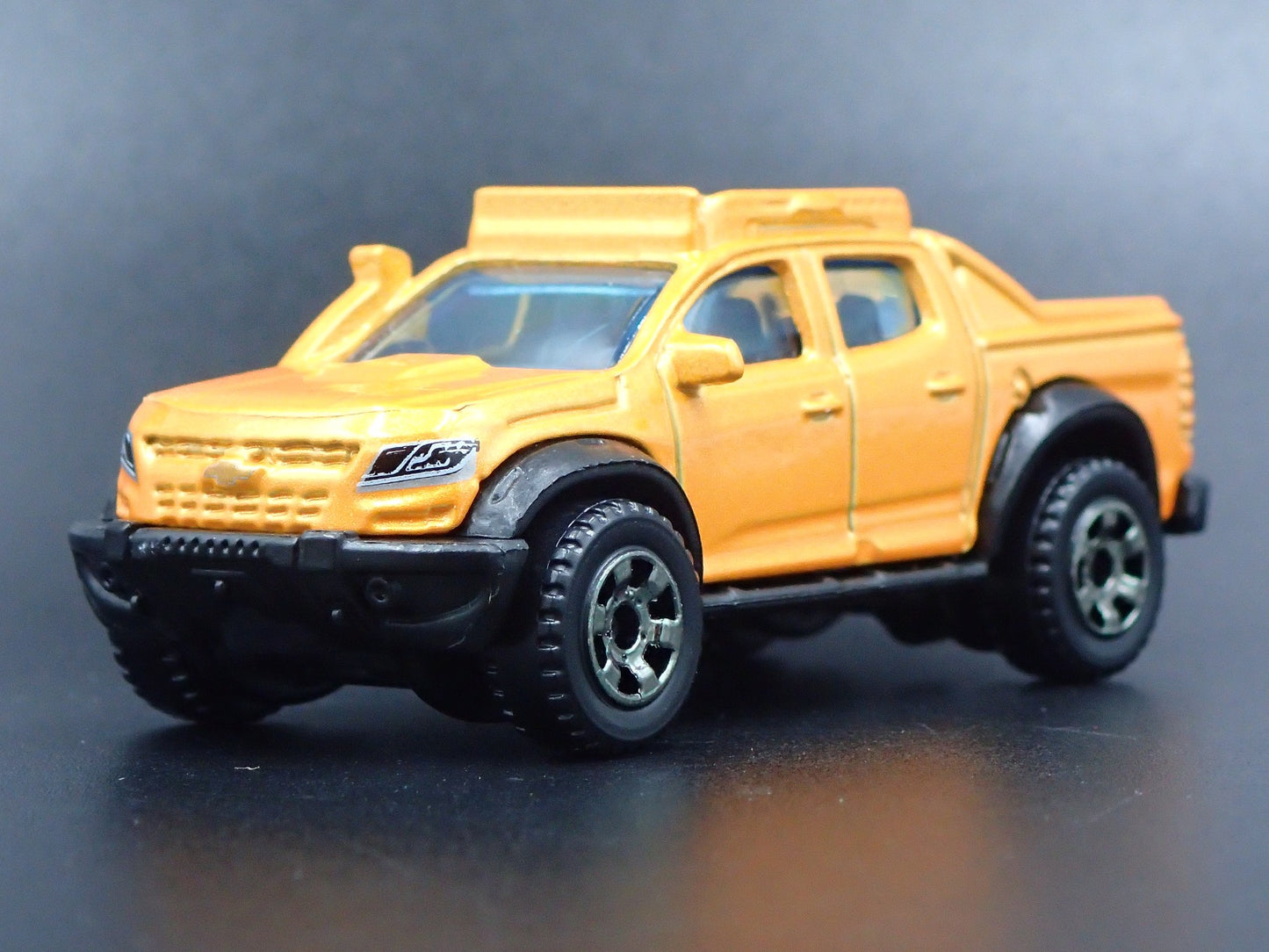 2015-2022 CHEVY CHEVROLET COLORADO XTREME PICKUP TRUCK 1:64 SCALE DIECAST MODEL