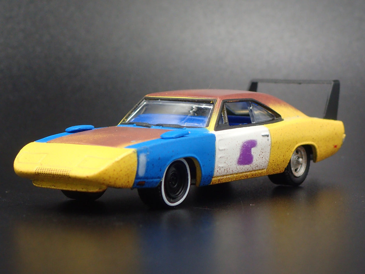 1969 DODGE CHARGER DAYTONA JOE DIRT 1/64 SCALE COLLECTIBLE DIECAST MODEL CAR-Burning Rubber Toy Company