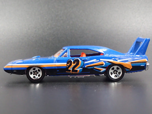 1969 69 DODGE CHARGER DAYTONA BLUE 1/64 SCALE COLLECTIBLE DIECAST MODEL CAR