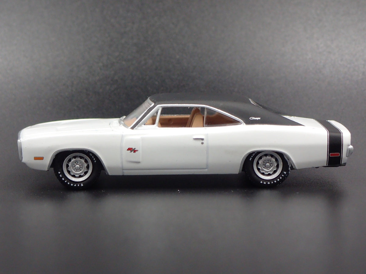 1970 DODGE CHARGER R/T RARE 1:64 LIMITED COLLECTIBLE DIORAMA DIECAST MODEL CAR-Burning Rubber Toy Company