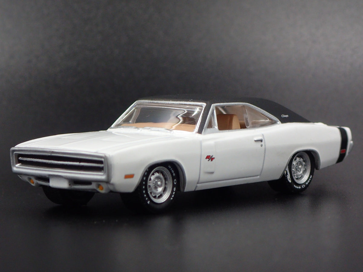 1970 DODGE CHARGER R/T RARE 1:64 LIMITED COLLECTIBLE DIORAMA DIECAST MODEL CAR-Burning Rubber Toy Company