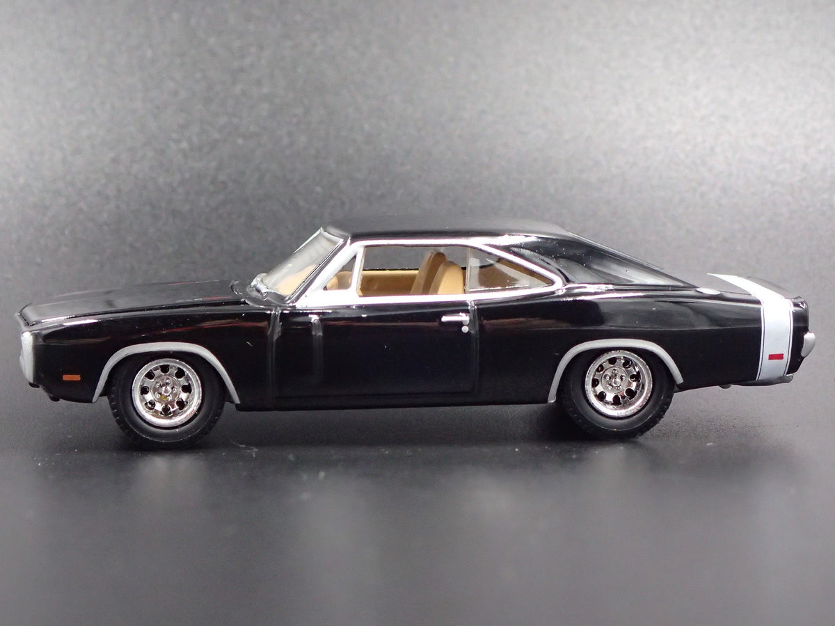 1970 70 DODGE CHARGER RARE 1:64 SCALE COLLECTIBLE DIORAMA DIECAST MODEL CAR-Burning Rubber Toy Company
