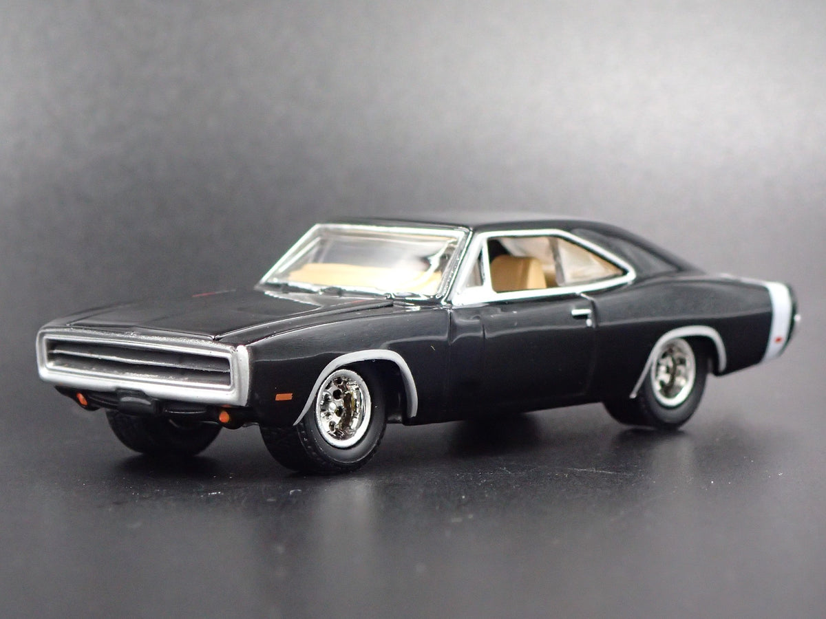 1970 70 DODGE CHARGER RARE 1:64 SCALE COLLECTIBLE DIORAMA DIECAST MODEL CAR-Burning Rubber Toy Company