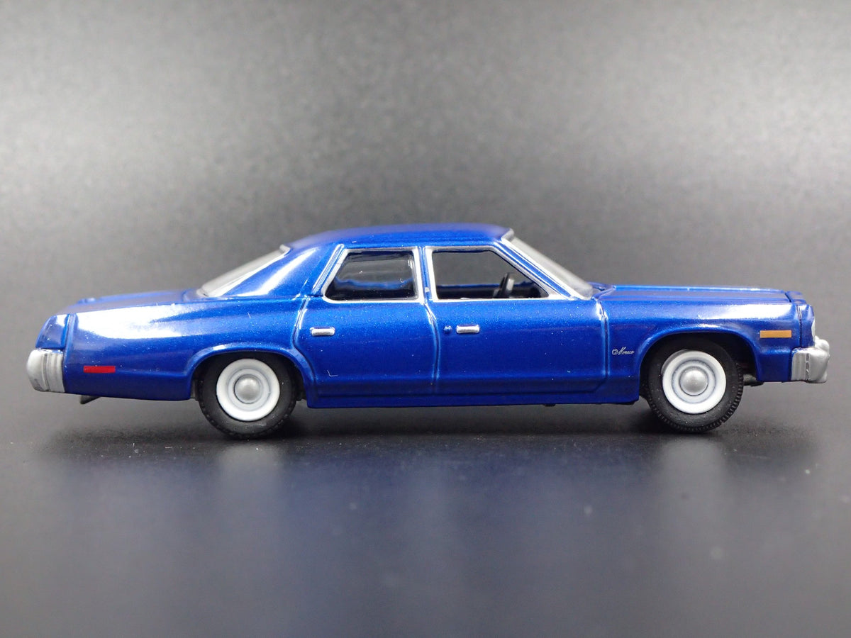 1975 DODGE MONACO 4 FOUR DOOR RARE 1/64 SCALE COLLECTIBLE DIECAST MODEL CAR-Burning Rubber Toy Company