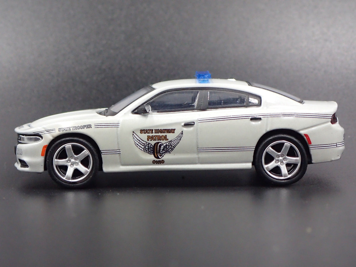 2016 DODGE CHARGER PURSUIT OHIO STATE POLICE RARE 1/64 DIORAMA DIECAST MODEL CAR-Burning Rubber Toy Company