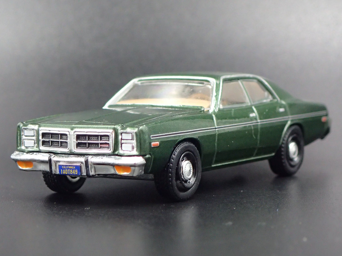 1978 78 DODGE MONACO 4 FOUR DOOR CAR RARE 1/64 SCALE DIORAMA DIECAST MODEL CAR-Burning Rubber Toy Company
