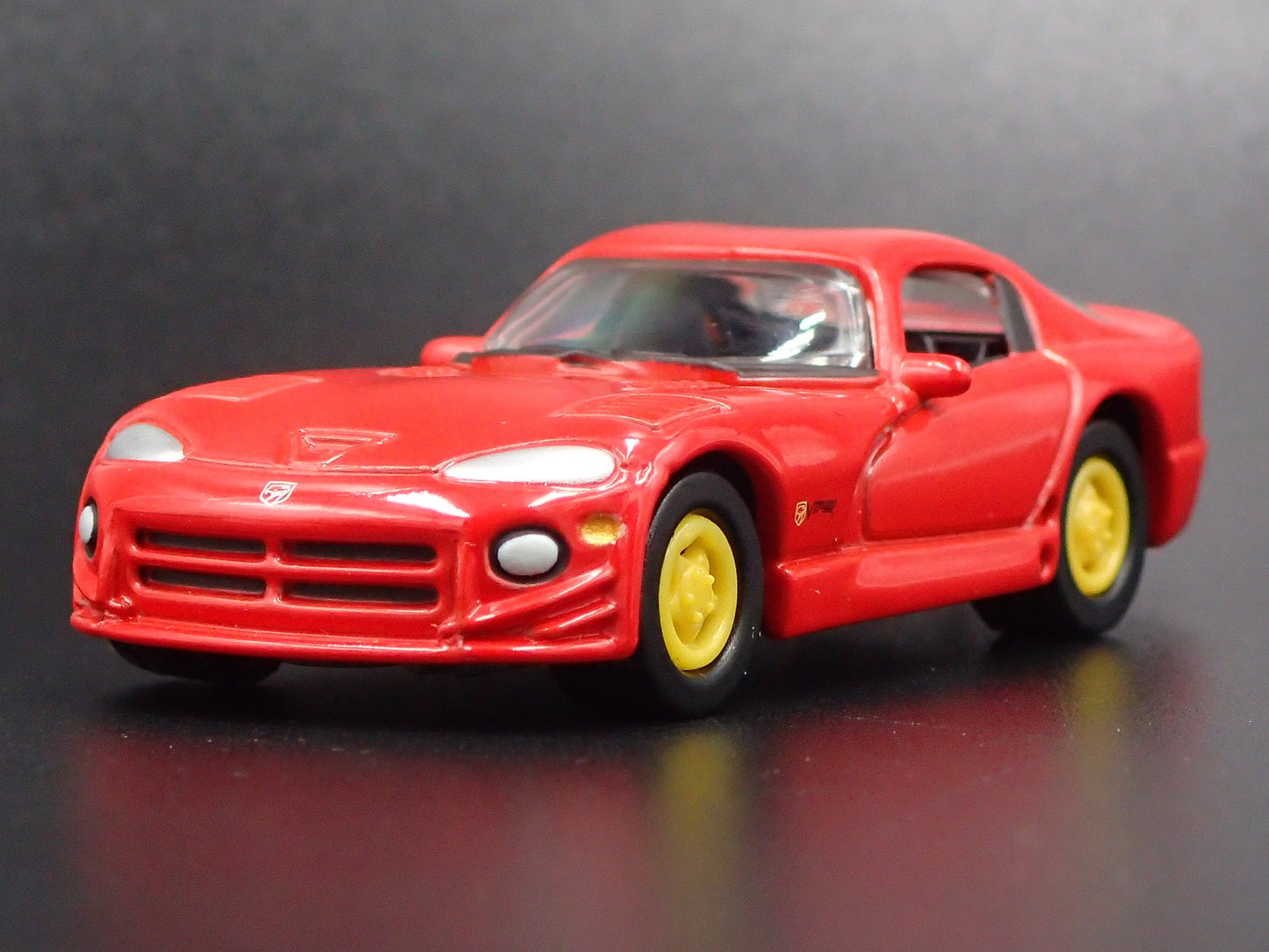 1996-2002 DODGE VIPER GTS RED 1:64 SCALE COLLECTIBLE DIORAMA DIECAST MODEL CAR