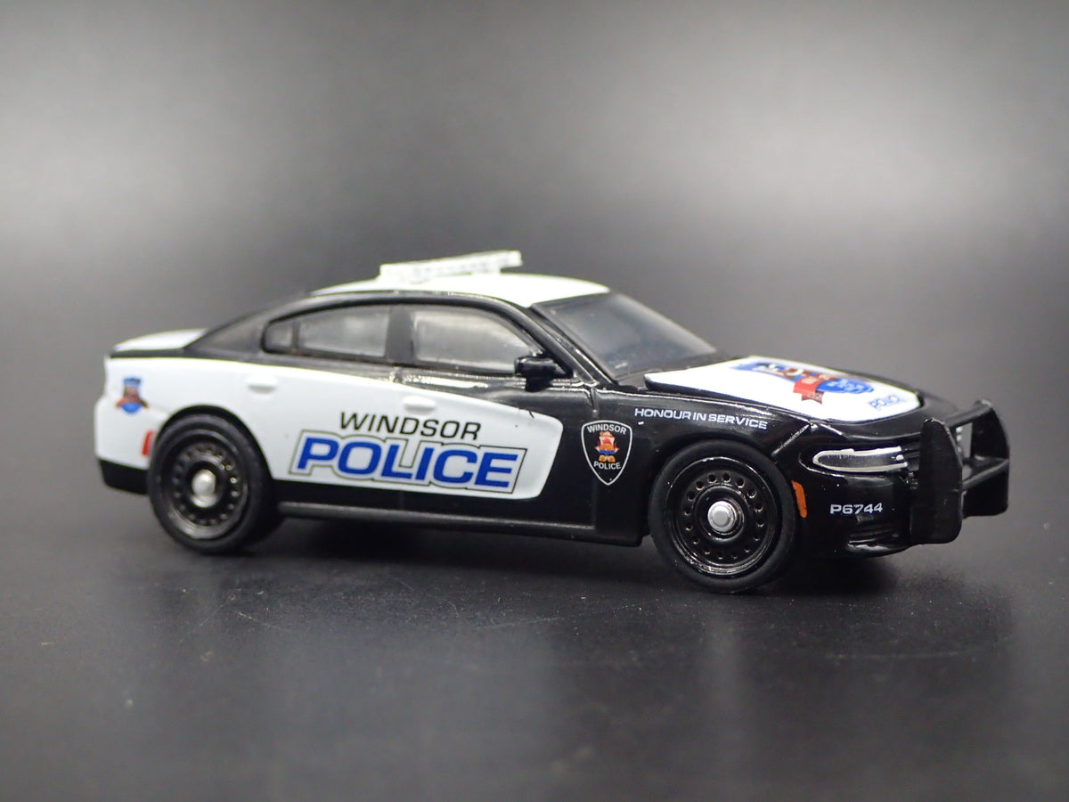 2017 DODGE CHARGER PURSUIT WINDSOR,ON CANADA POLICE RARE 1:64 DIECAST MODEL CAR-Burning Rubber Toy Company